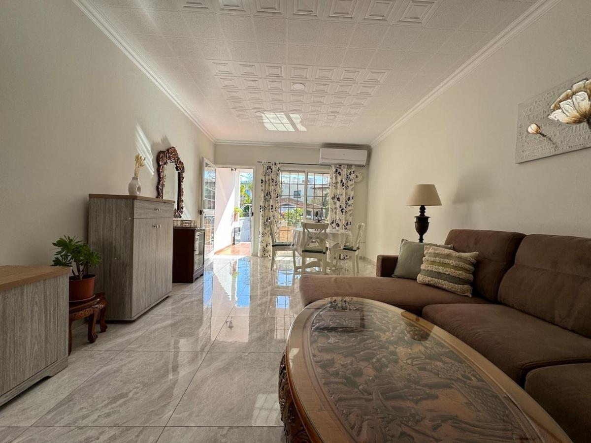 Seaside Serenity Villa Larnaca Bagian luar foto
