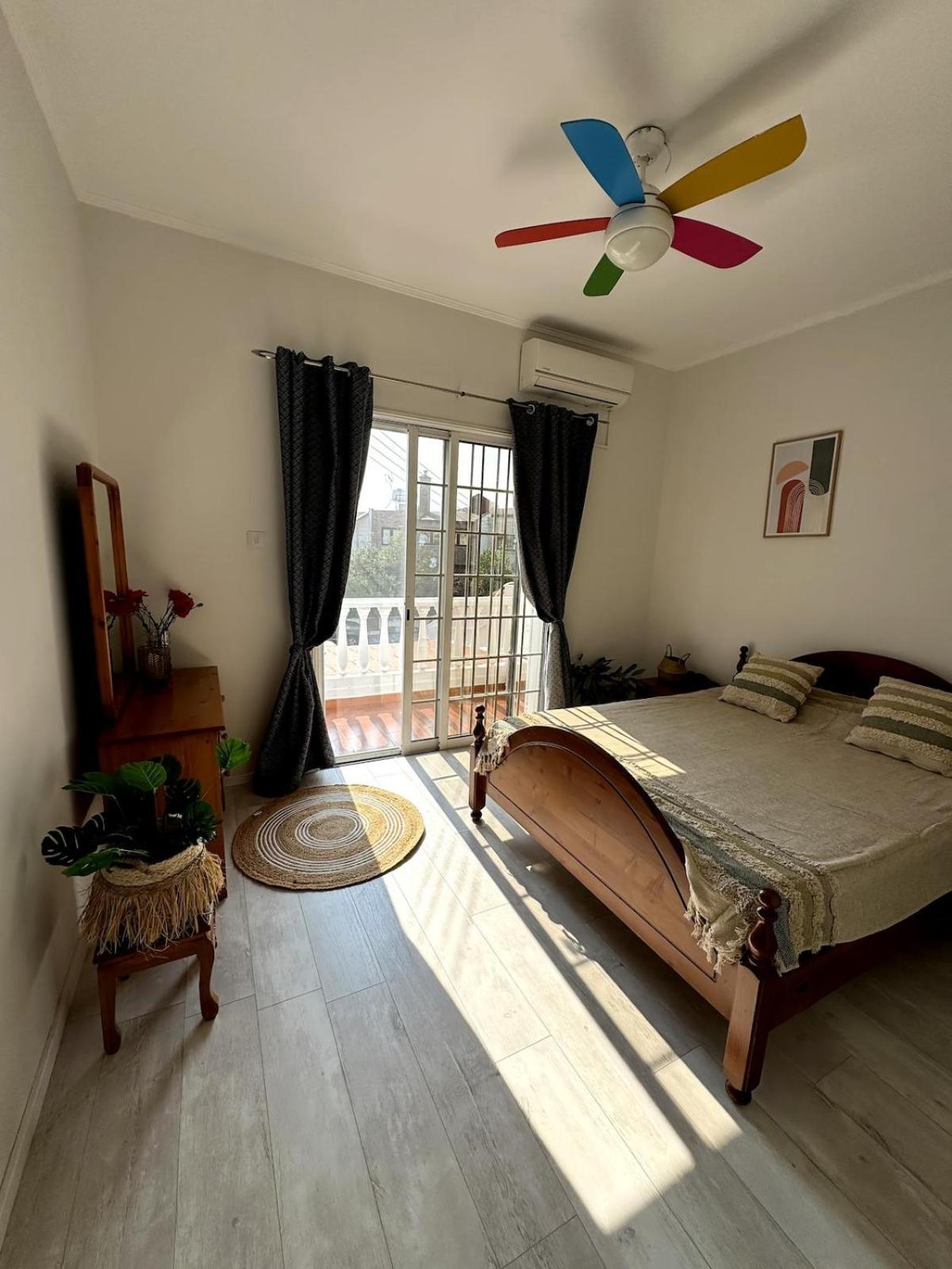 Seaside Serenity Villa Larnaca Bagian luar foto